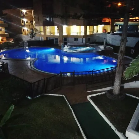 公寓 Luxury Vista Mar Y Playa Torres Del Sol B404 *